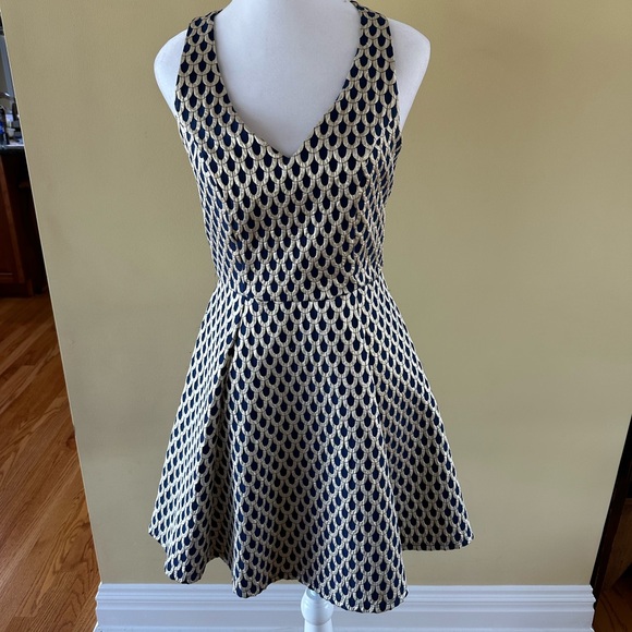 Elegant Navy and Gold Dress - Picture 1 of 5